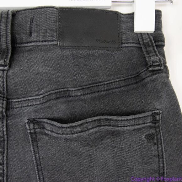 Madewell Petite‎ 9" Mid-Rise Skinny Jeans in Black Sea, Petite 25 - Picture 13 of 16
